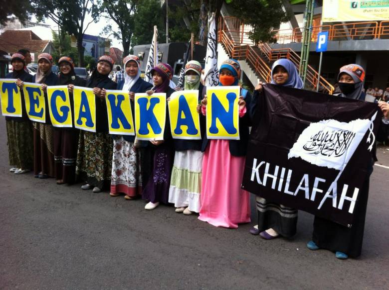 Apakah Khilafah itu Hukum Allah?